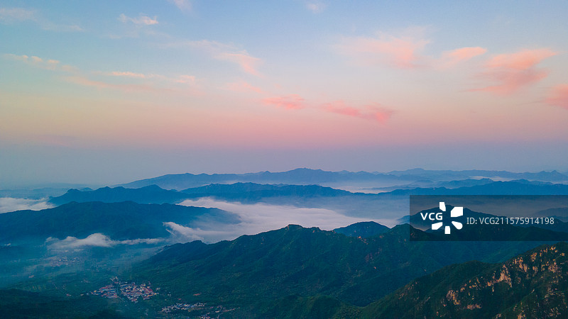 箭扣长城云海图片素材