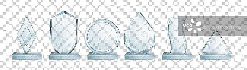 奖杯、玻璃奖品和获奖者的奖项图片素材