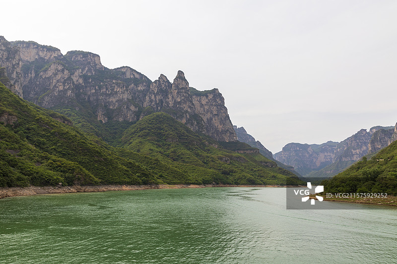 焦作云台山风景区子房湖，修武县马鞍石水库图片素材