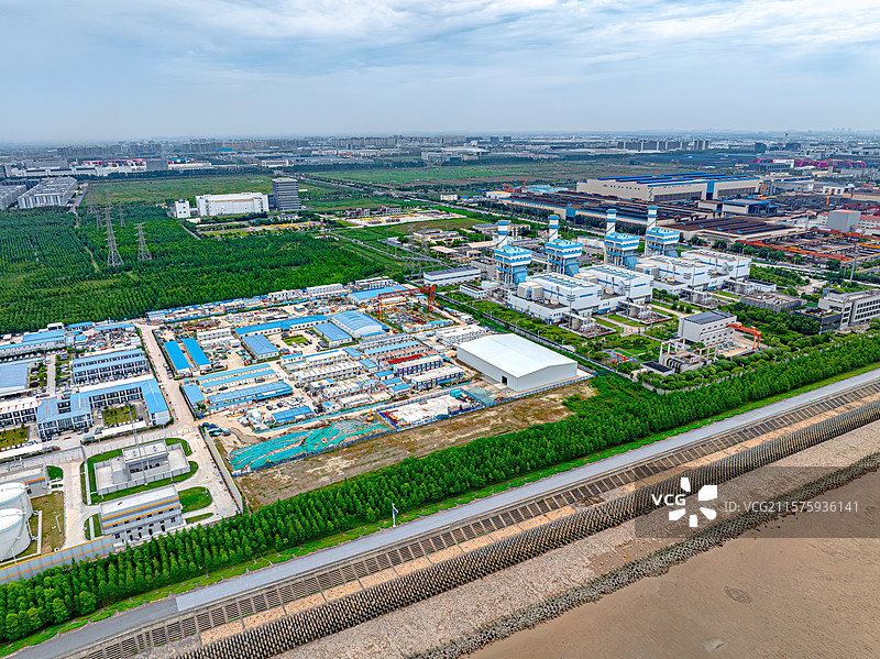 上海临港液化天然气LNG电厂 中国重燃临港基地 300兆瓦F级重型燃机 大国重器科技创新突破技术封锁图片素材