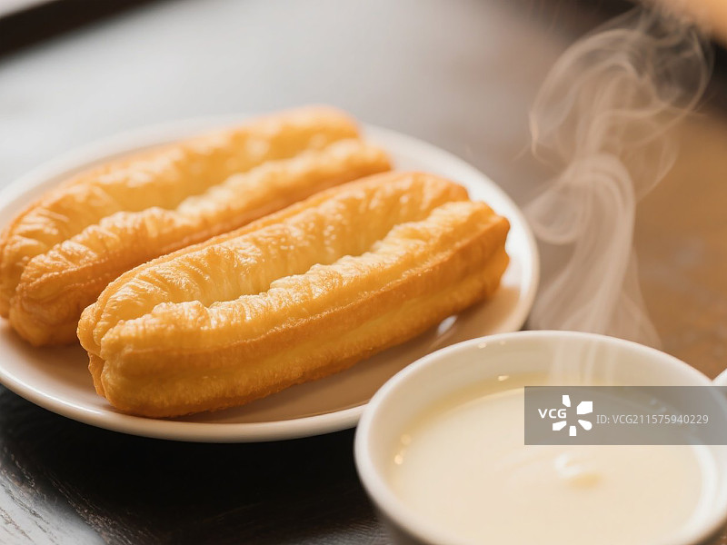 早餐早点的豆浆和油条图片素材