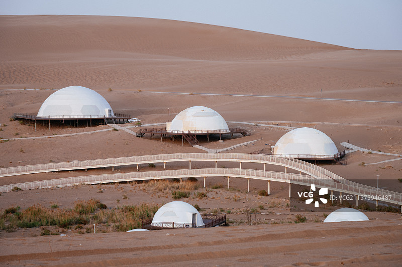 沙漠星空小镇图片素材