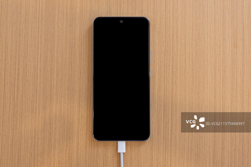 智能手机在充电图片素材