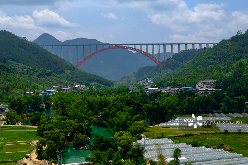 中国贵州黔南州罗甸大小井景区大小井特大桥风光图片素材