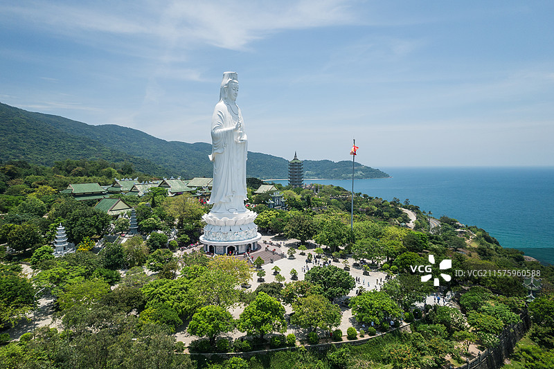 越南岘港山茶半岛灵应寺观音像航拍风光图片素材