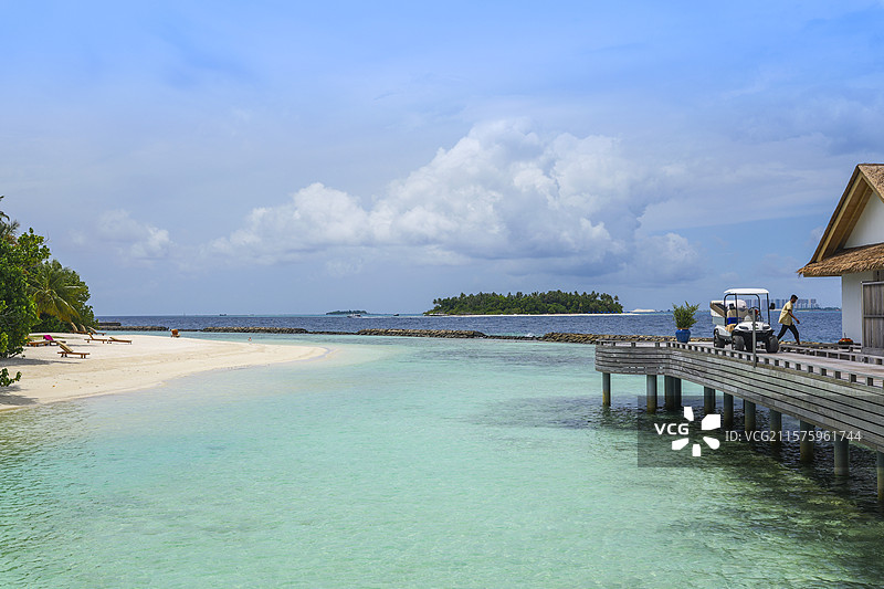 马尔代夫班度士岛酒店建筑海滩图片素材