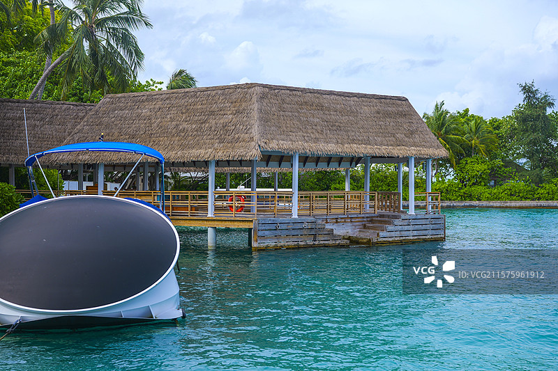 马尔代夫班度士岛酒店建筑海滩图片素材