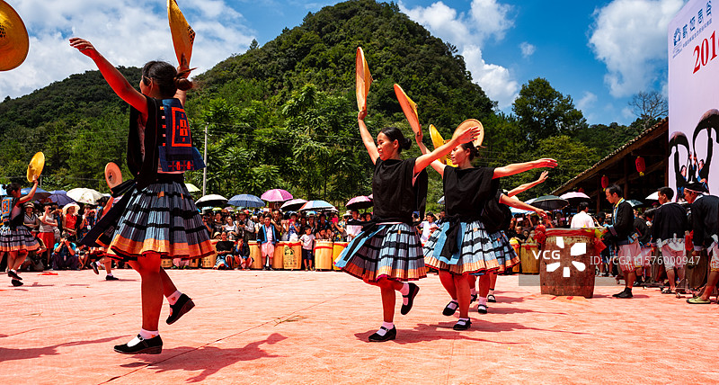 广西河池南丹县白天裤瑶族瑶年节实拍图片素材