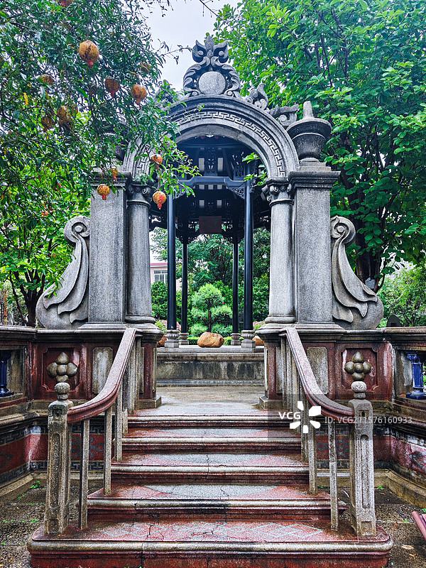 鸣石花园位于佛山顺德伦教，在这可以感受到何氏家族的悠悠岁月。图片素材