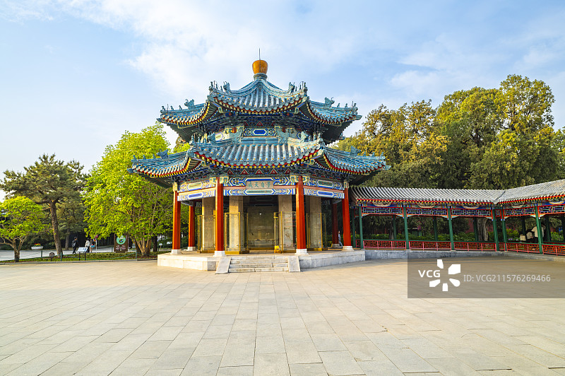 北京中山公园古建筑亭子长廊图片素材