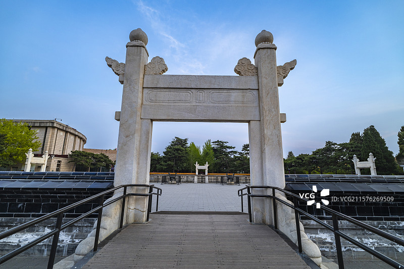 北京中山公园古建筑亭子长廊图片素材