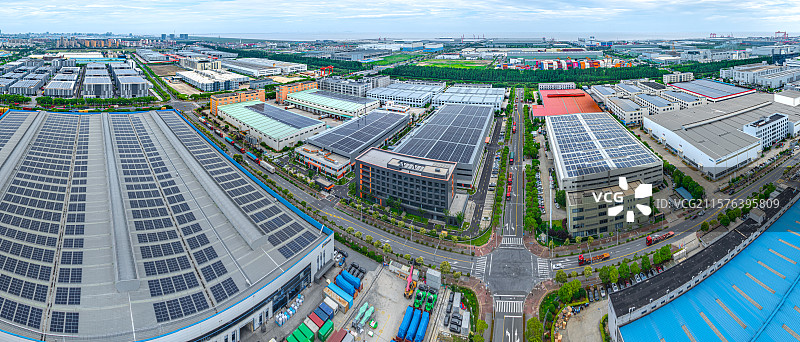 上海上飞飞机装备制造公司 上飞装备 航拍上海临港产业区标准厂房物流仓库 国产大飞机产业链 天雪路图片素材