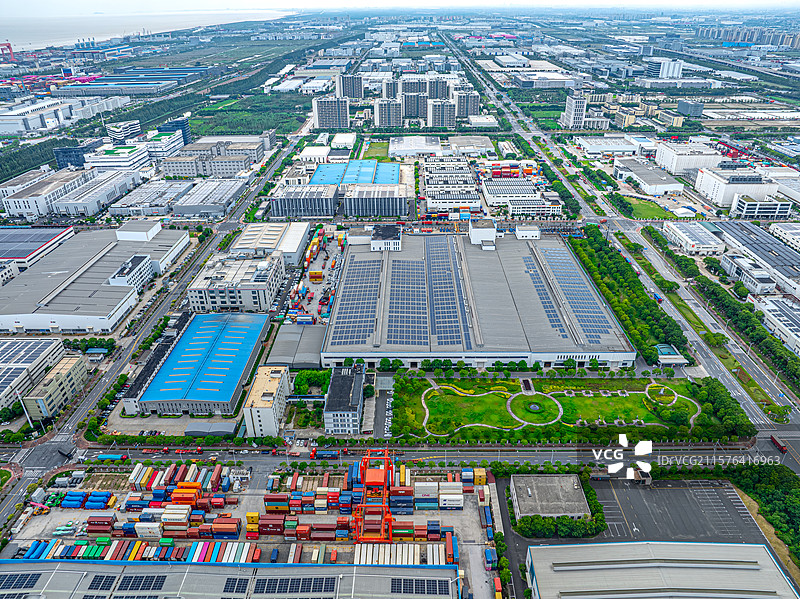 摩恩电气 航拍上海临港产业区工业厂房物流仓库实景 中国制造2025产业强国图片素材