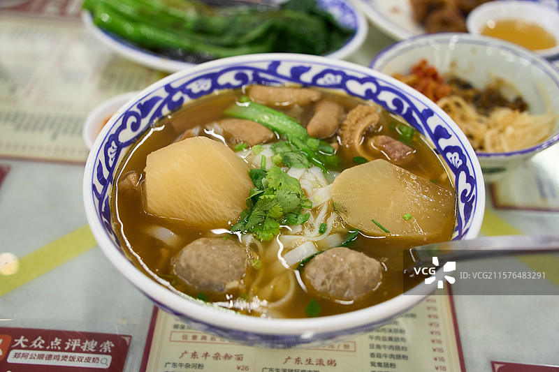 广式牛杂河粉图片素材