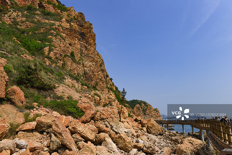 长岛烽山林海风景区海边悬崖栈道风光图片素材