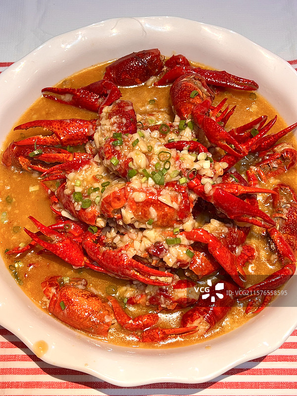 江湖菜小龙虾麻辣鸭头图片素材