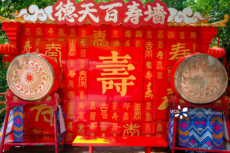 中国广西壮族自治区崇左市大新县德天跨国大瀑布景区中越风情街风光图片素材