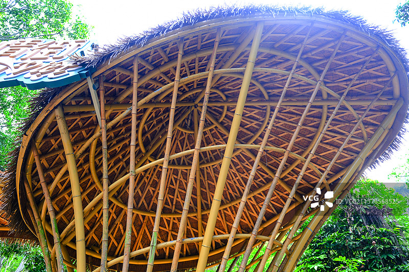 中国广西壮族自治区崇左市大新县德天跨国大瀑布景区中越风情街风光图片素材