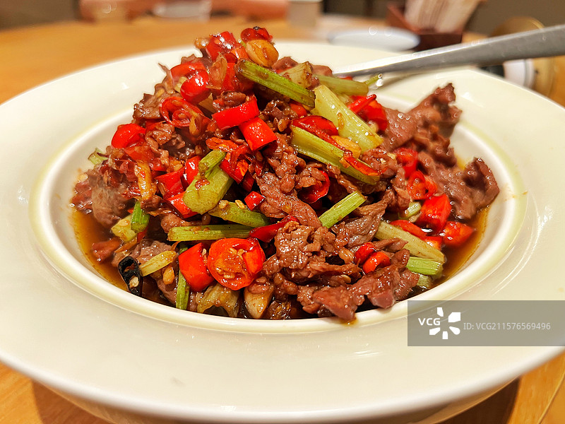 小炒黄牛肉图片素材