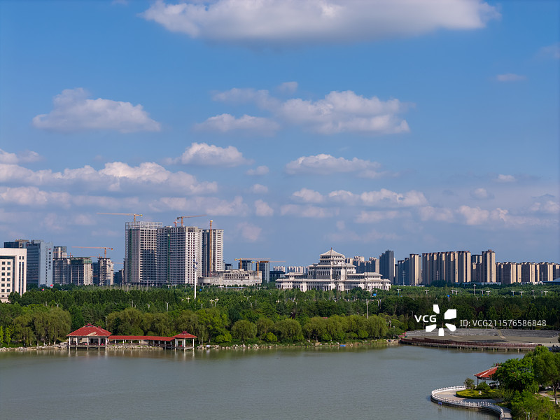 河南周口 文昌大道 周口公园 周口新区图片素材