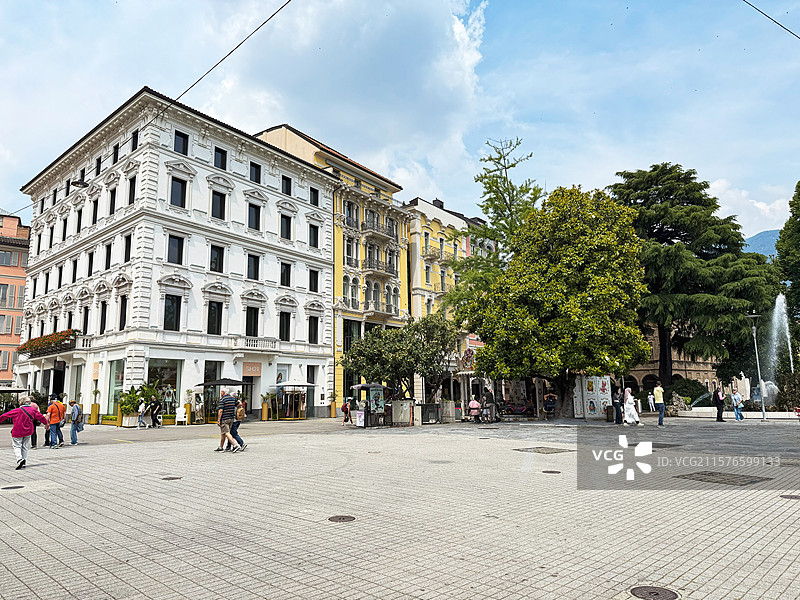 瑞士小镇卢加诺图片素材