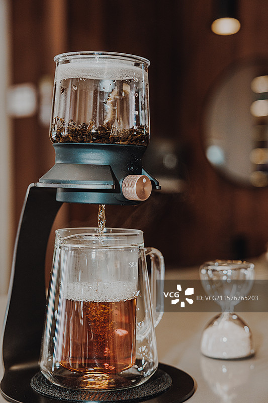 萃茶 煮茶 泡茶壶 冷萃壶 新中式茶馆 茶饮   红茶 泡茶器图片素材