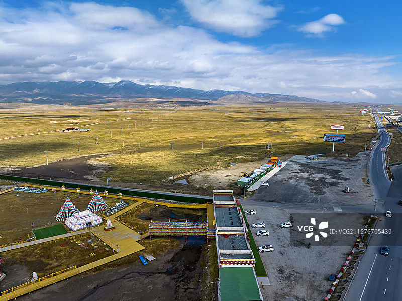 青海河南州共和县倒淌河镇图片素材