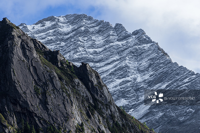 川西理小路魔戒峰图片素材