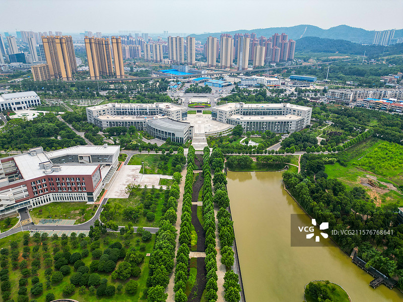 湖北武汉纺织大学阳光校区图片素材