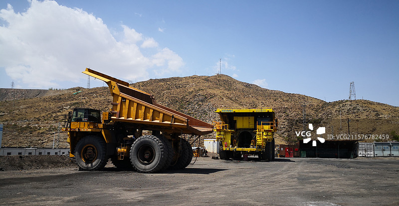 巨星矿车图片素材