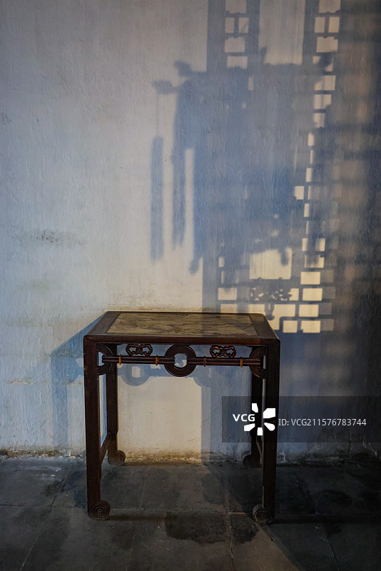 苏州园林之网师园园林建筑假山亭台楼榭花朵风光图片素材