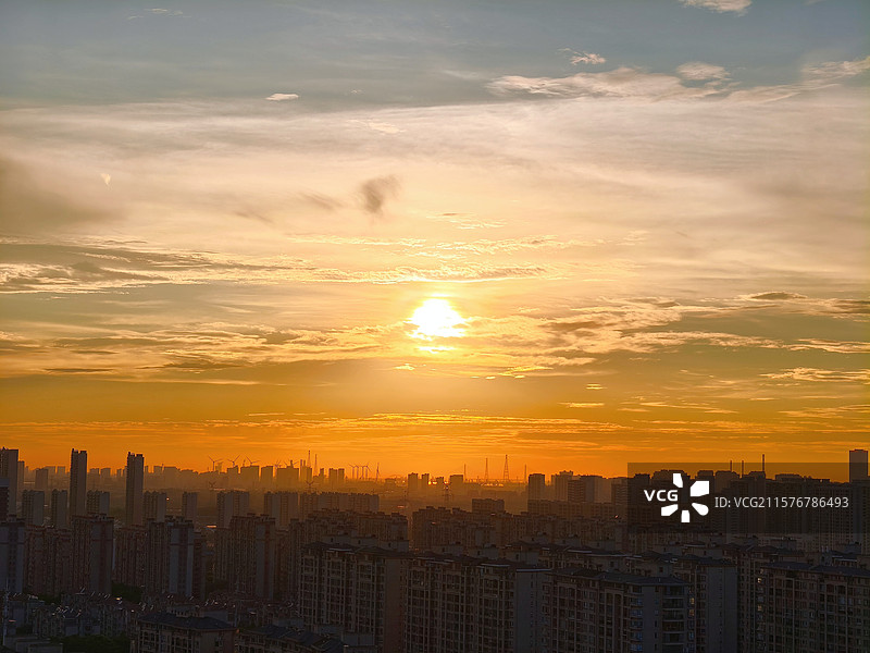 江阴城南，江阴城市建设风光，江阴城建，江阴城市航拍图，江阴城市风光，城市夕阳，夕阳落日，晚霞剪影图片素材