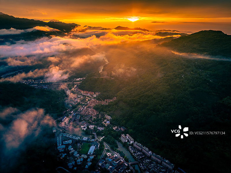 花水湾日出图片素材