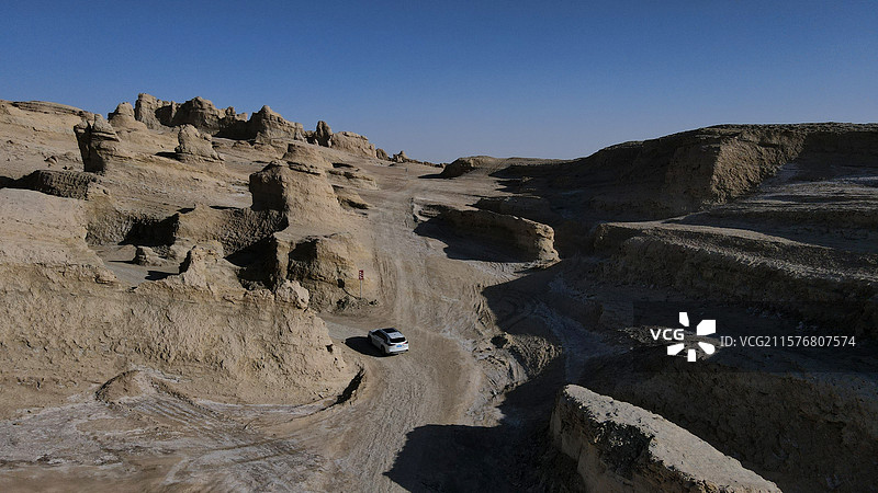 “火星表面”-俄博梁雅丹图片素材