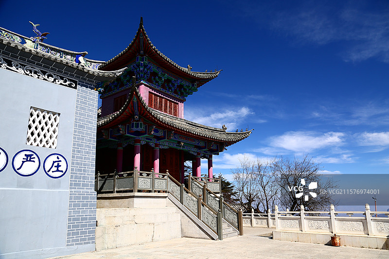 云南大理州宾川县鸡足山风景名胜区建筑景观图片素材