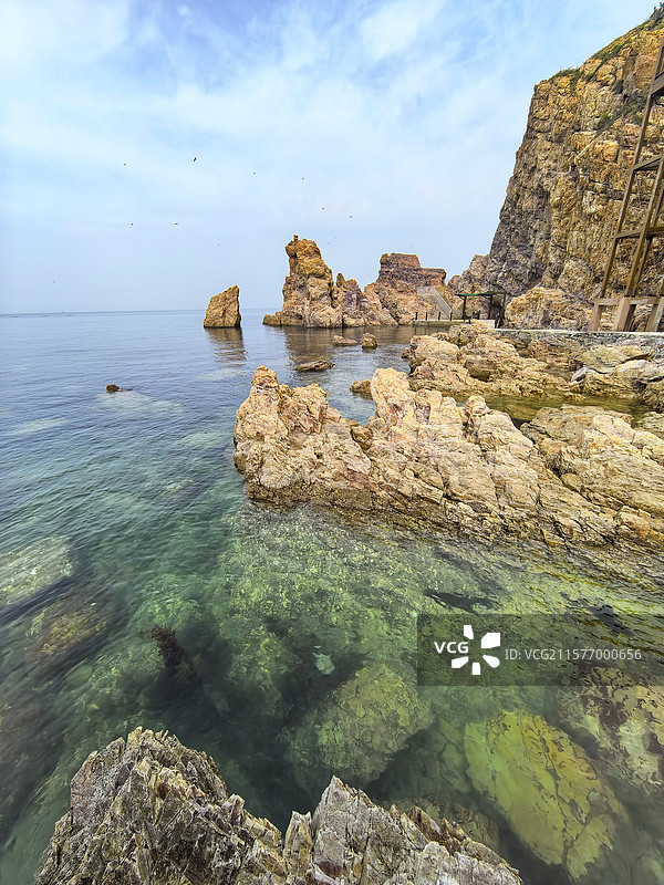 长岛望夫礁风景区礁石海景风光图片素材
