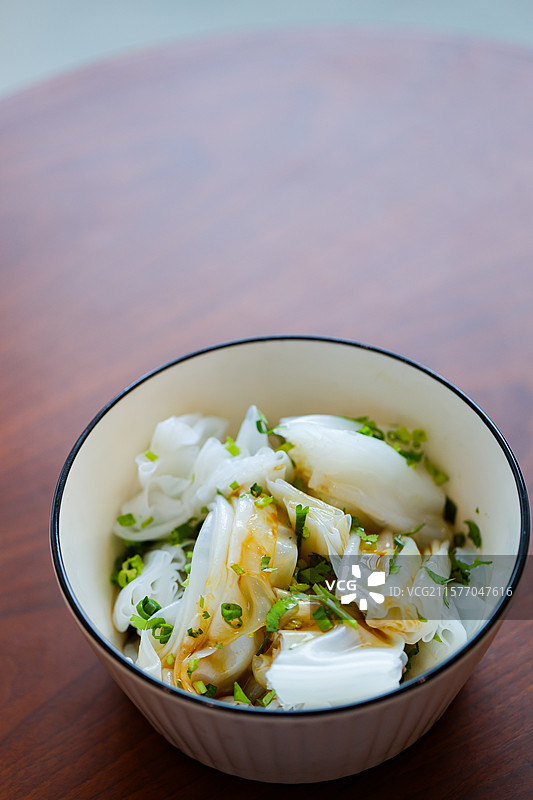 广西美食荔枝手切粉青菜茄子老友鱼酸嘢螺蛳鸭脚煲柠檬鸭芋圆糖水黑米粽子斑斓糖水等组图图片素材