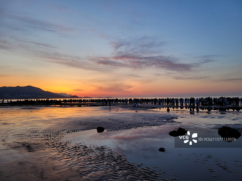 青岛雕塑园日出图片素材