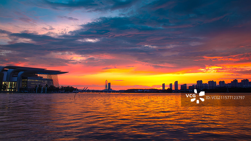 无锡万象城晚霞图片素材
