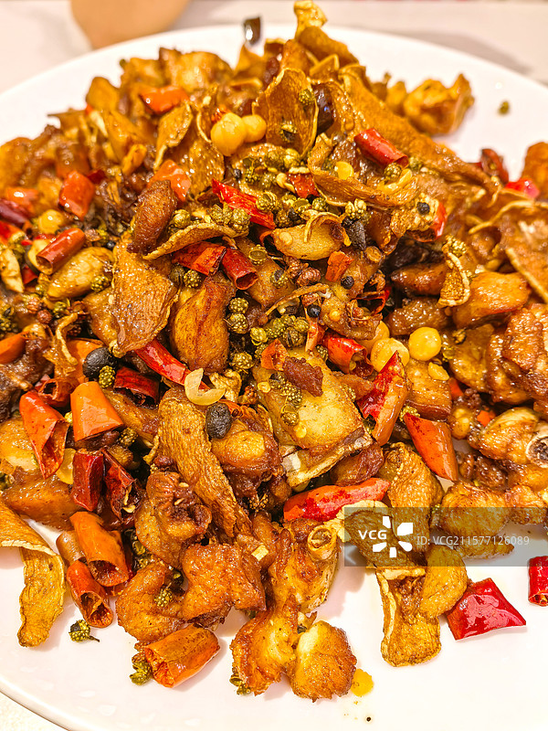 香辣干煸炒鸡山东特色美食图片素材