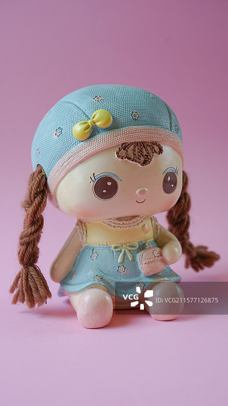 陶制娃娃图片素材