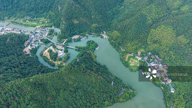 桐庐富春江小三峡芦茨湾风景图片素材