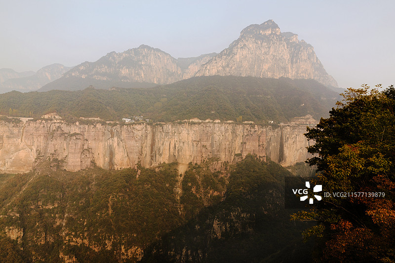 天界山景区是南太行山脉最美的景区之一,有老爷顶,清风关,云峰画廊等景点.图片素材