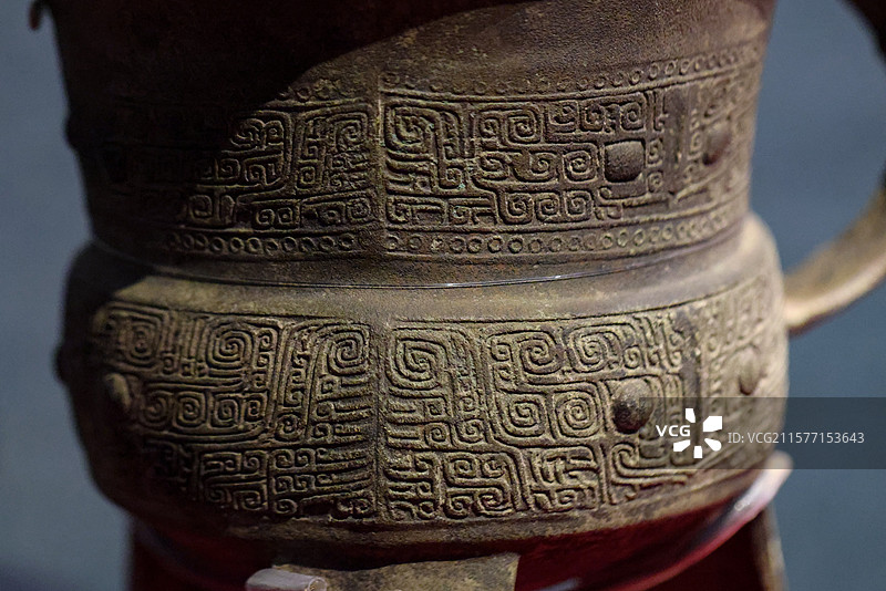 饕餮纹铜斝商代河南省信阳市罗山县天湖墓地出土信阳博物馆图片素材