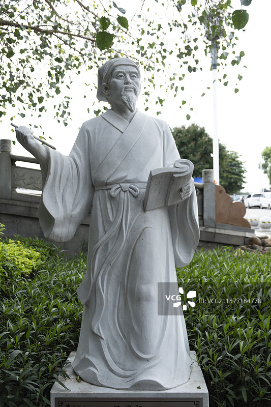 明代戏曲家文学家汤显祖塑像图片素材