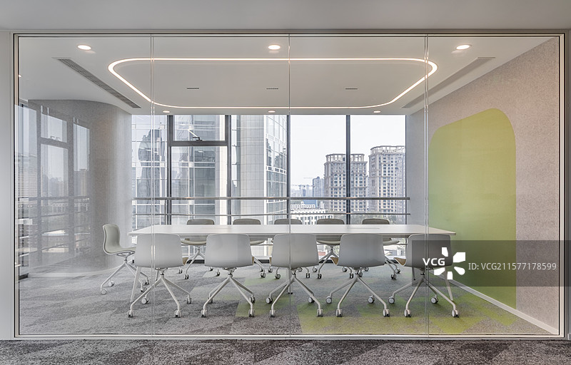 现代办公室会议室内部空间,样板间图片素材