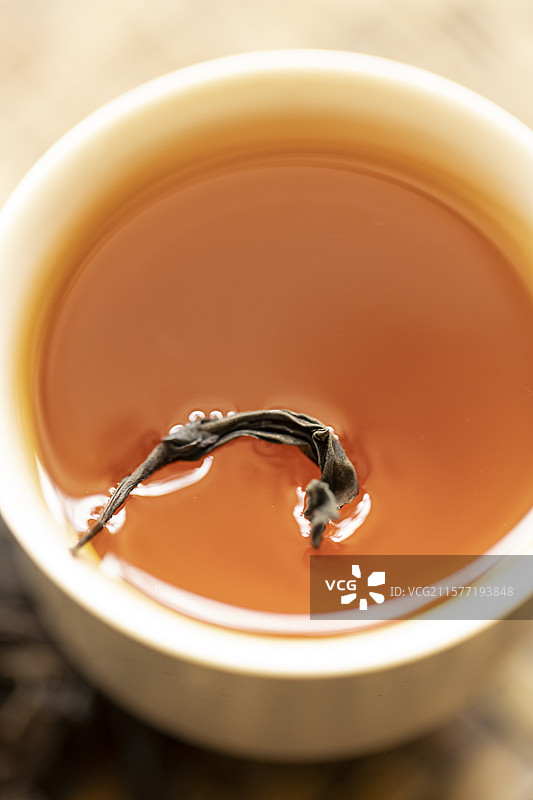 乌龙茶大红袍茶汤特写图片素材