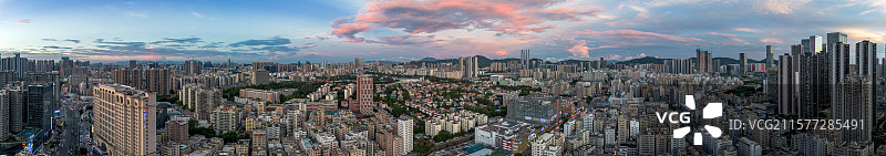 广东深圳龙华区民治晚霞全景图拍摄图片素材