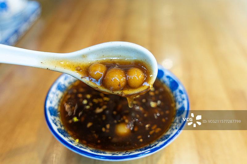 南京桂花赤豆元宵特色美食图片素材