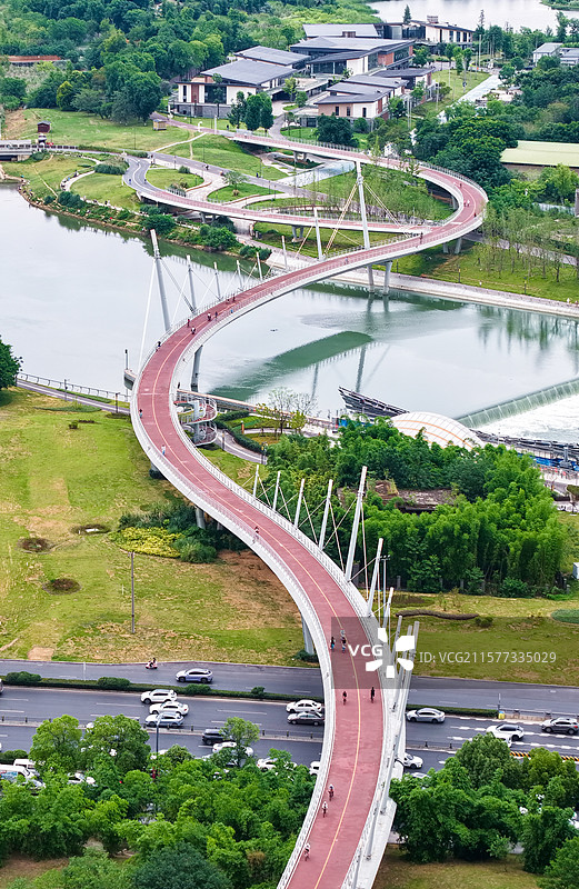 蜿蜒绿道图片素材